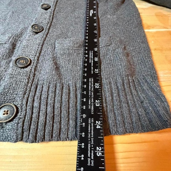 Abercrombie & Fitch gray cardigan sweater Men's Small - Picture 4 of 6